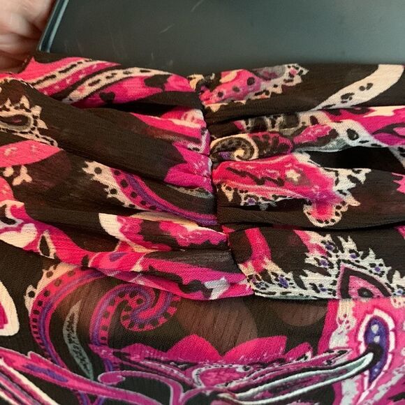 Signature by Larry Levine woman Size 3X top with built-in black tank. Like new - Picture 12 of 12